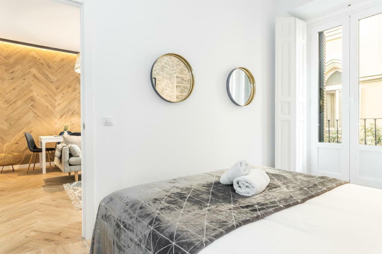 Waou Gran Via Es Mia - Corta Duracion Apartment Madrid Bagian luar foto