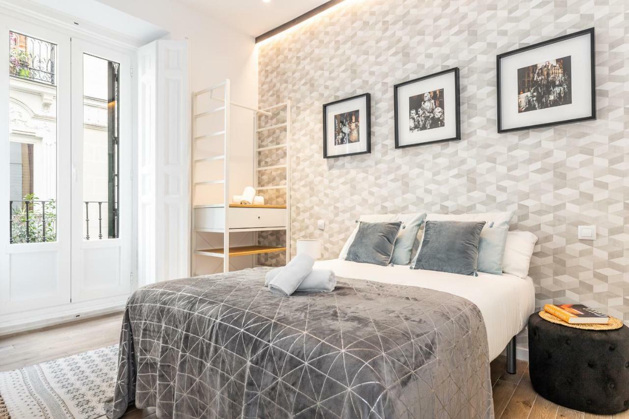Waou Gran Via Es Mia - Corta Duracion Apartment Madrid Bagian luar foto