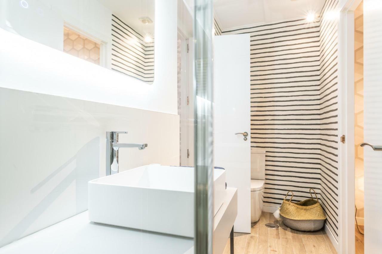 Waou Gran Via Es Mia - Corta Duracion Apartment Madrid Bagian luar foto