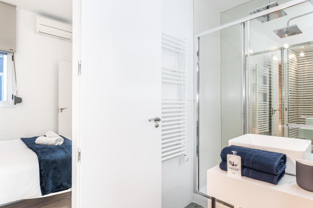 Waou Gran Via Es Mia - Corta Duracion Apartment Madrid Bagian luar foto