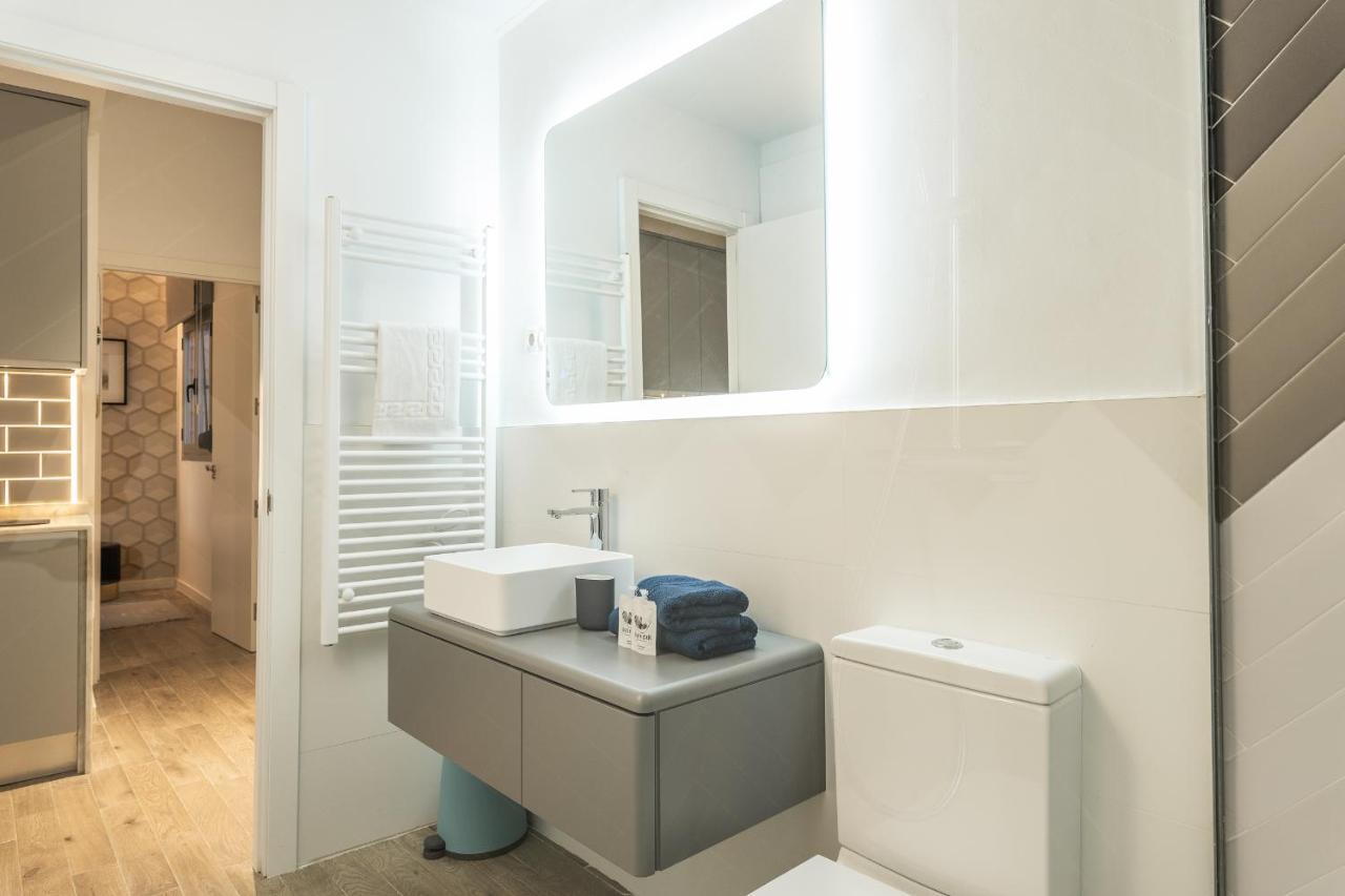 Waou Gran Via Es Mia - Corta Duracion Apartment Madrid Bagian luar foto